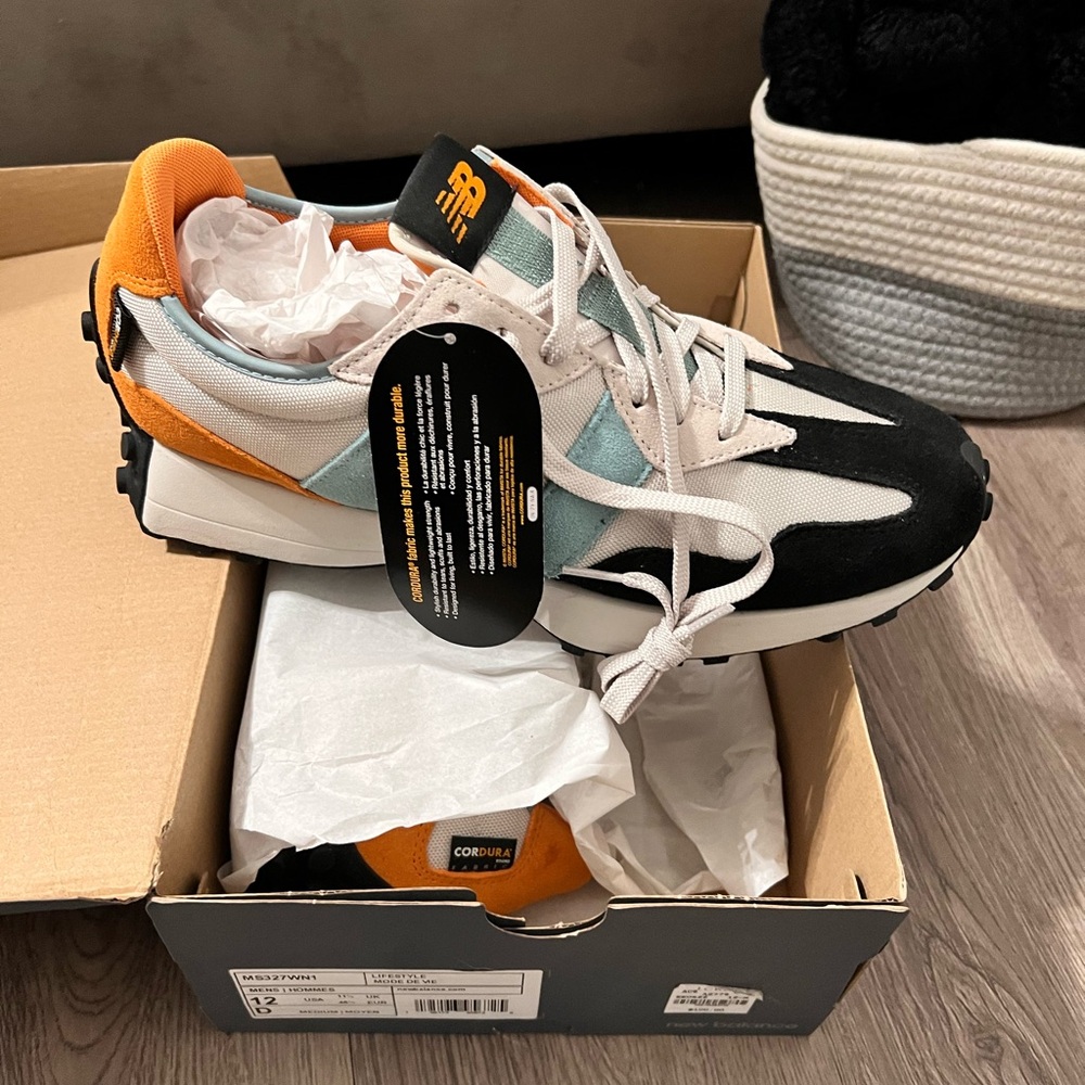 Men’s NWT, Never Been Worn New Balance Orange and Blue Lifestyle Sneaker size 12